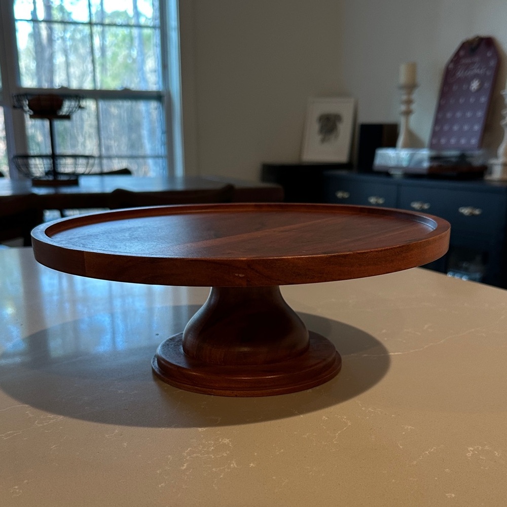 Threshold Cake Stand